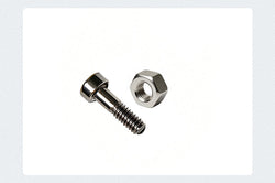 OMPHOBBY M1 V3 Pro Main rotor Yoke Screw OSHM1229